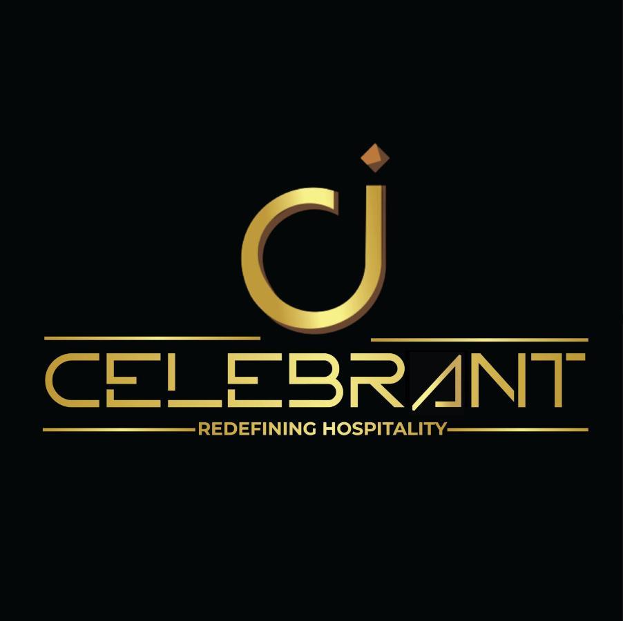 Celebrant Hotel Varanasi Bagian luar foto